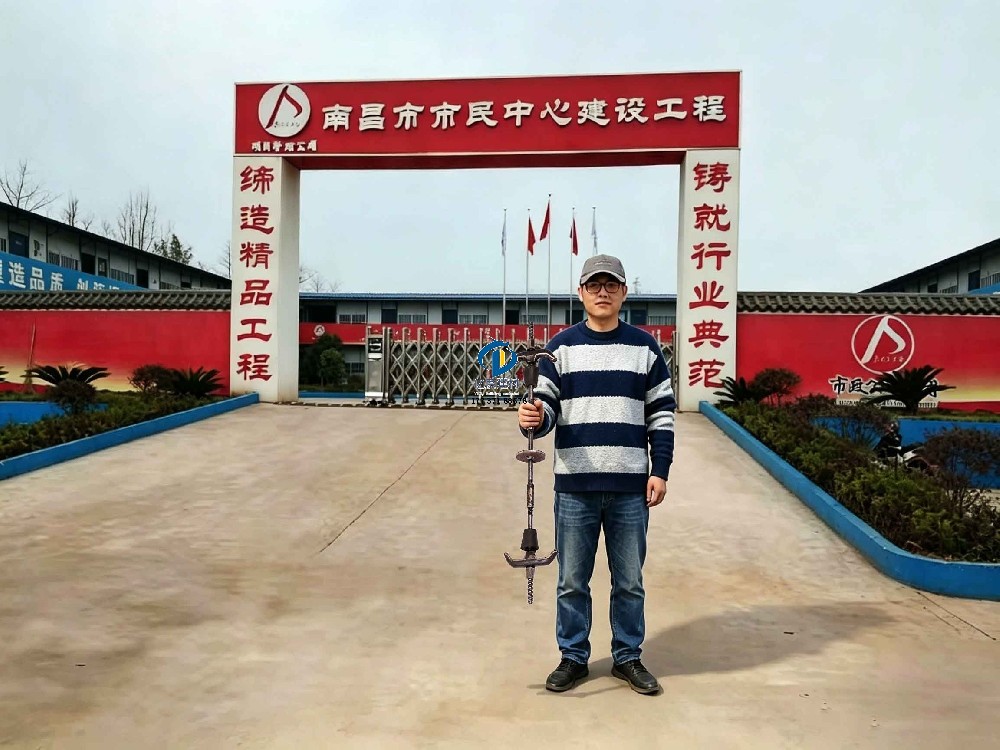 南昌市民中心市政项目供货实拍.jpg